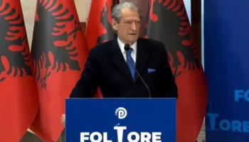 Berisha kundër dhunës: Rama ikën me revoltë popullore paqësore! Të zaptojmë Bulevardin derisa të largohet