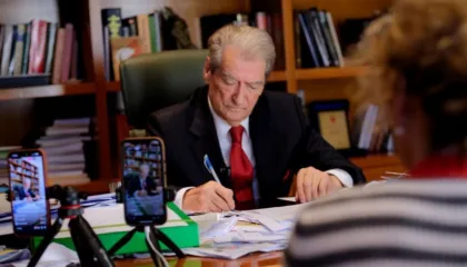 Berisha: Mbështetja ndërkombëtare për opozitën shqiptare një thirrje për revoltë kundër narko-regjimit