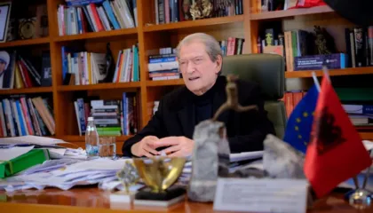 Berisha: Në 24 Janar ftoj çdo shqiptar në rrugë dhe sheshe të Tiranës, të rikthejmë besimin tek ky vend i bekuar nga Zoti