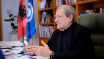 Berisha: Në 24 Janar të gjithë në sheshet e Tiranës, të rikthejmë besimin tek ky vend i bekuar nga Zoti