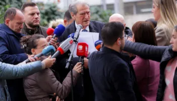 Berisha nuk “harron” Dumanin, kreu i PD akuzon ish-kreun e SPAK për fabrikimin e provave