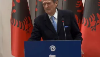 Berisha: PD ndodhet në një moment të vështirë, por përcaktues për fatin e Shqipërisë