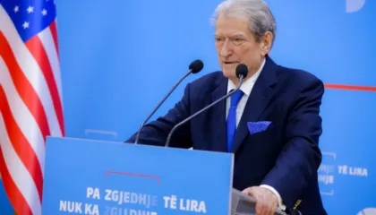 Berisha: Protestat nuk do të ndalen! Rinia në shesh tmerroi Ramën