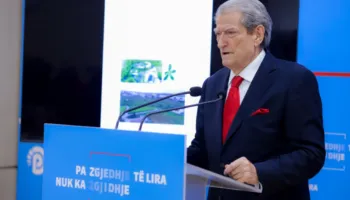 Berisha: Rama po bën grusht shteti, kërkon të asgjesojë drejtësinë, duhet të ikë menjëherë