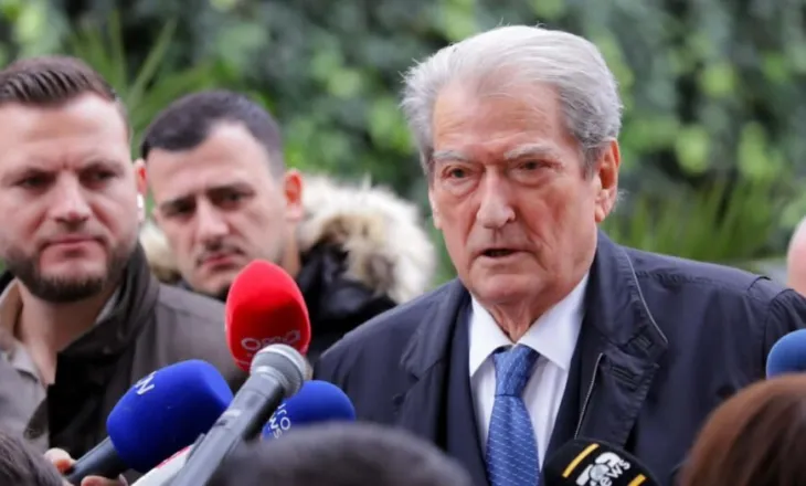 Berisha: Rama po shkel rëndë Kushtetutën për të mbrojtur veten dhe Ballukun, ky është një grusht shteti!