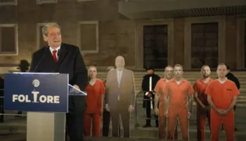 Berisha: Ramaduro i Venezuelës doli sot para gjyqit! Rrëzimi i diktatorëve është respekti më i madh për ligjin ndërkombëtar