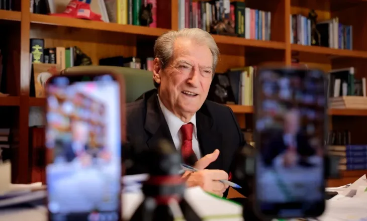 Berisha reagon pas sulmit amerikan në Venezuelë: Edhe shqiptarët duhet të ngrihen në protesta, do ketë pasoja…