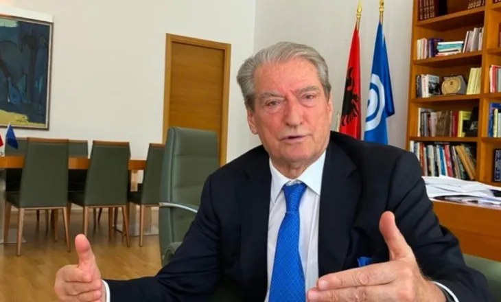 Berisha: Rrëzimi i Maduros, inkurajim për opozitën që të largojmë Ramën, edhe Ajatollahu do ketë fatin e tij