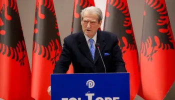 Berisha: Të mos e lëshojmë sheshin deri në realizimin e qëllimit