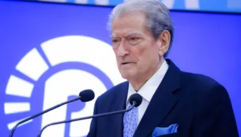 Berisha thirrje të rinjve: Ngrihuni si në Beograd dhe Bangladesh, riktheni lirinë