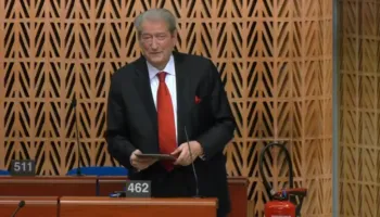 Berisha vijon akuzat në Strasburg: Zgjedhjet në Shqipëri po shkatërrohen nga narkoshteti
