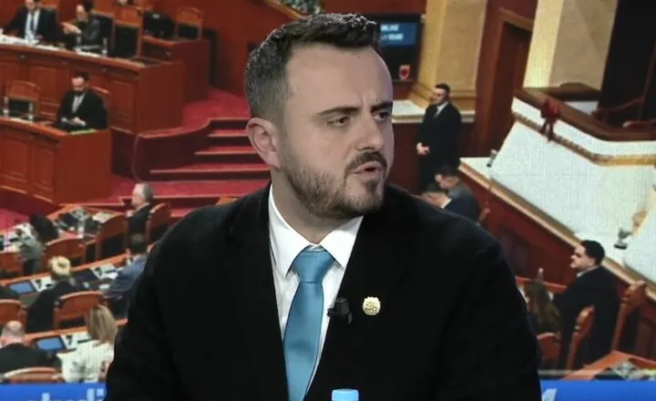 Besart Xhaferri flet për organizimin e protestës së radhës së opozitës: Zaptojmë Bulevardin, nuk e lëshojmë më!