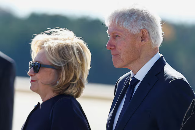 Bill dhe Hillary Clinton refuzojnë të dëshmojnë në Kongres për çështjen “Epstein”