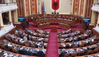 Birn: Kuvendi miraton dekriminalizimin gjysmak të shpifjes për gazetarët