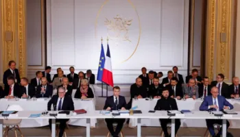 Bisedimet në Paris/ I pranishëm dhe Rama. Çfarë u vendos për Ukrainën