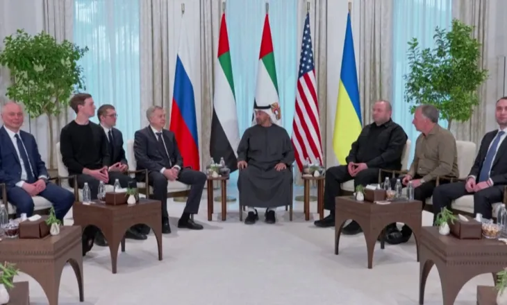 Bisedimet trepalëshe në Abu Dhabi/ Rusia sulmon Ukrainën, Kievi: Putini cinik, sulmi barbar