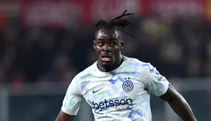 Bisseck e “preku” futbollin përmes fanellës së Makaay: Interi, një ëndërr që u realizua