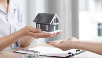 Blerja e shtëpisë bëhet më e vështirë/ Bankat ‘dorështrënguara’ rrisin kërkesat për kolateral