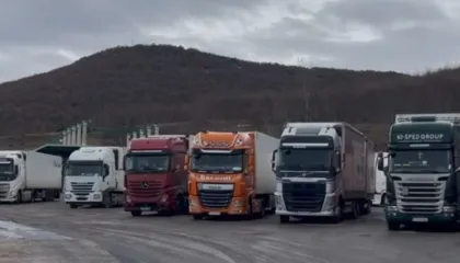 Bllokada e kamionistëve: Mali i Zi rrezikon të përballet me mungesa karburanti