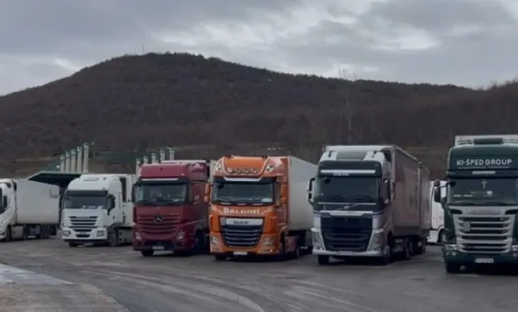 Bllokada e kamionistëve: Mali i Zi rrezikon të përballet me mungesa karburanti