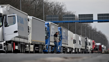 Bllokada që po i kushton Ballkanit 100 mln € në ditë, pse Serbia dhe Bosnja nuk tërhiqen?