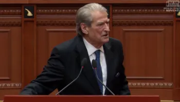 Bordi i Paqes/ Berisha: Mbështesim iniciativën e Trump, askush nuk e ka përcaktuar më shumë lirinë e shqiptarëve se SHBA