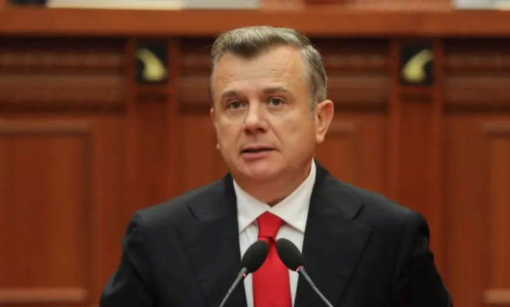 BORDI I PAQES, TRUMP SHUAN SHERRET NE KUVEND