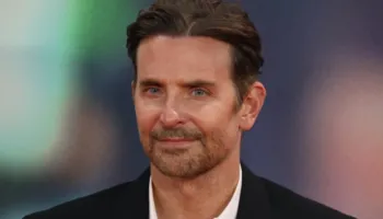 Bradley Cooper ka bërë operacione plastike?