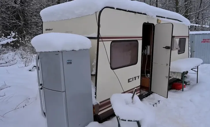 “Breaking Bad” në Poloni! Policia zbulon laborator droge, sekuestrohen 720 kg lëndë narkotike (VIDEO)