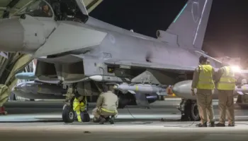 Britania dhe Franca bombardojnë bunkerin nëntokësor të armëve të ISIS-it në Siri