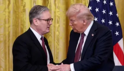 “Budallallëk i madh”/ Ministri britanik: Kritikat e Trump nuk do ta ndryshojnë marrëveshjen e Chagos