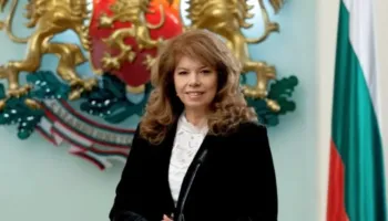 Bullgaria zgjedh presidenten e parë femër, pas dorëheqjes së Rumen Radev