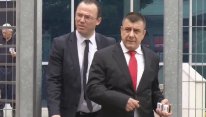 Burgim i përjetshëm për vrasjen e komisarit Lamaj, Kushtetuesja rihap gjykimin për Frrokun