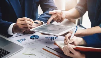 Buxheti 2026, po paguan miliona euro për faturat e 2025! Çfarë do të thotë kjo dhe si e shpjegojnë ekspertët