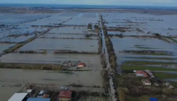 Çarja e argjinaturës së Semanit, rreth 20 banesa dhe qindra hektarë tokë bujqësore nën ujë