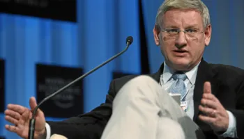 Carl Bildt: Trumpit nuk i intereson Europa, rreziku për Groenlandën është real