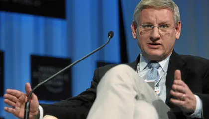 Carl Bildt: Trumpit nuk i intereson Europa, rreziku për Groenlandën është real