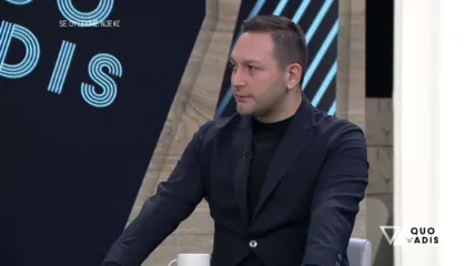 Çeno: Shqipëria pa doktrinë të qartë të politikës së jashtme, ndikimi kryesor mbetet SHBA