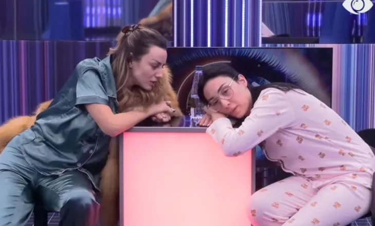 “Çfarë lloj femre je ti që thua s’di ku kam varrin e babait”- Ina përplaset me Stelinën