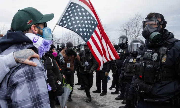 Çfarë mund të ndodhë nëse Trump aktivizon “Aktin e Kryengritjes” në Minesota