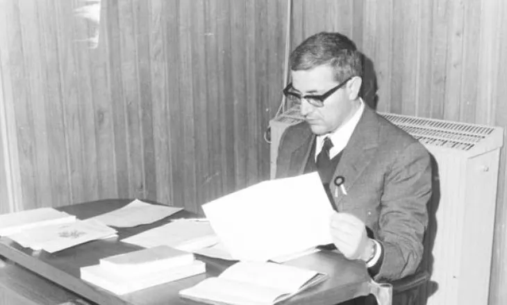 Çfarë shkruante Martin Camaj për poezinë e Ismail Kadaresë më 1957- ironi apo vlerësim?