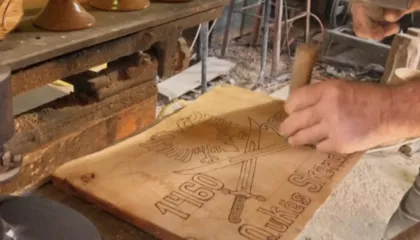 “Cigania” qindravjeçare, instrumenti muzikor që ruhet ende me fanatizëm në Librazhd