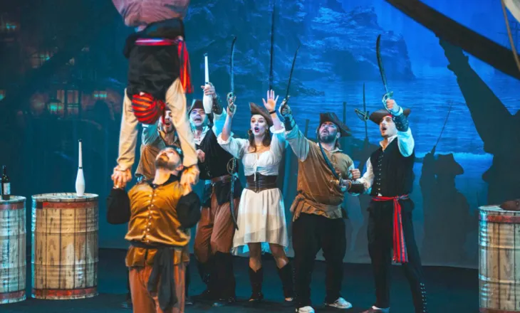 Cirku Kombëtar nis vitin 2026 me “Piter Pan dhe aventurat në ishullin e Kurkundit”, në skenë cirk, aktrim dhe balet