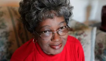 Claudette Colvin, simbol i luftës kundër ndarjes racore në SHBA, ndërron jetë në moshën 86-vjeçare