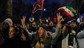 CNN: Trump po shqyrton ndërhyrjen ushtarake në Iran