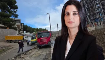 Degradimi i rrugëve të Durrësit nga korrupsioni, kryebashkiakja Sako shpall armik shiun