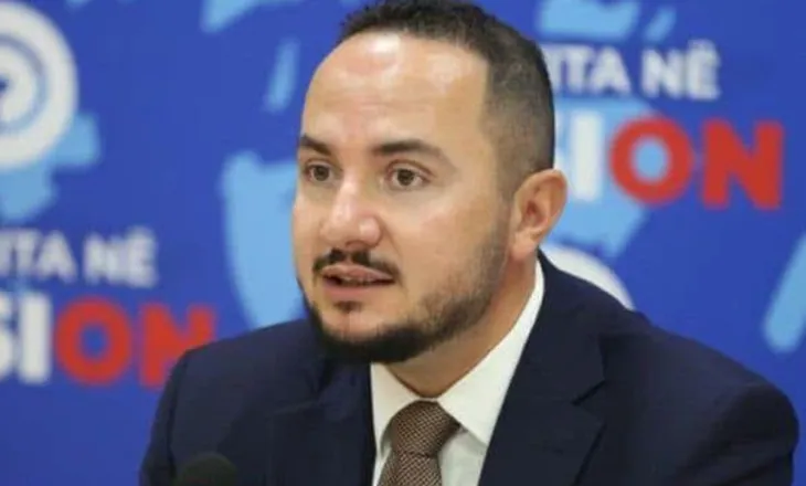 Demokratët/ Salianji “thumbon” Sali Berishën