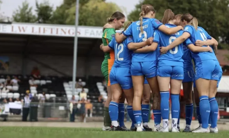 Dënim i rëndë në Angli, trajneri përjashtohet për 12 vite nga futbolli