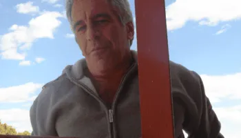 Departamenti i Drejtësisë i SHBA-së publikon mbi 3 milionë faqe të reja të dosjeve Epstein