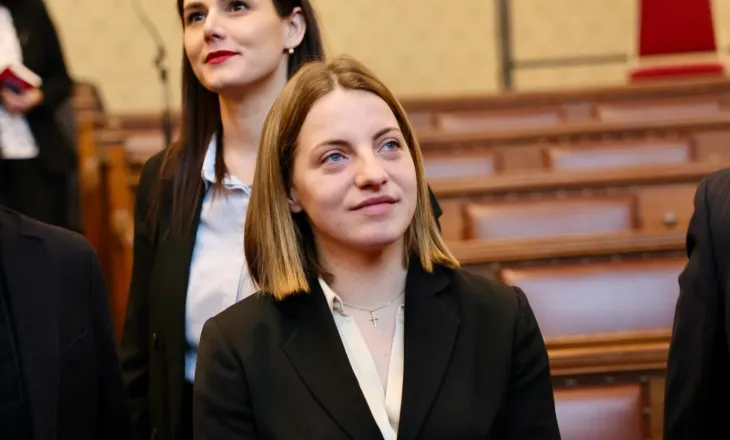 Deputetja e PS-së paralajmëron opozitën: Për reformat e rëndësishme nuk ju presim pafundësisht